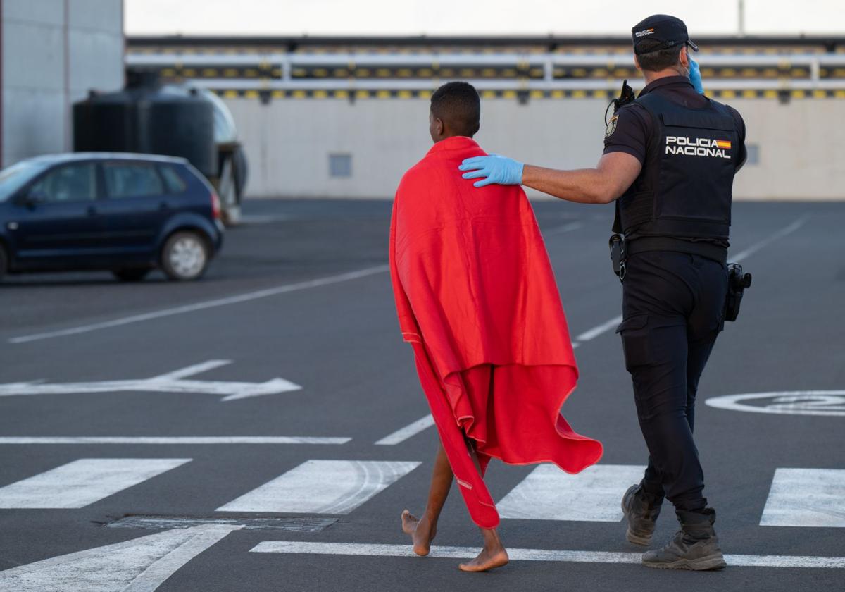 El apagón afecta a Canarias: Infancia cancela la sectorial del reparto de menores