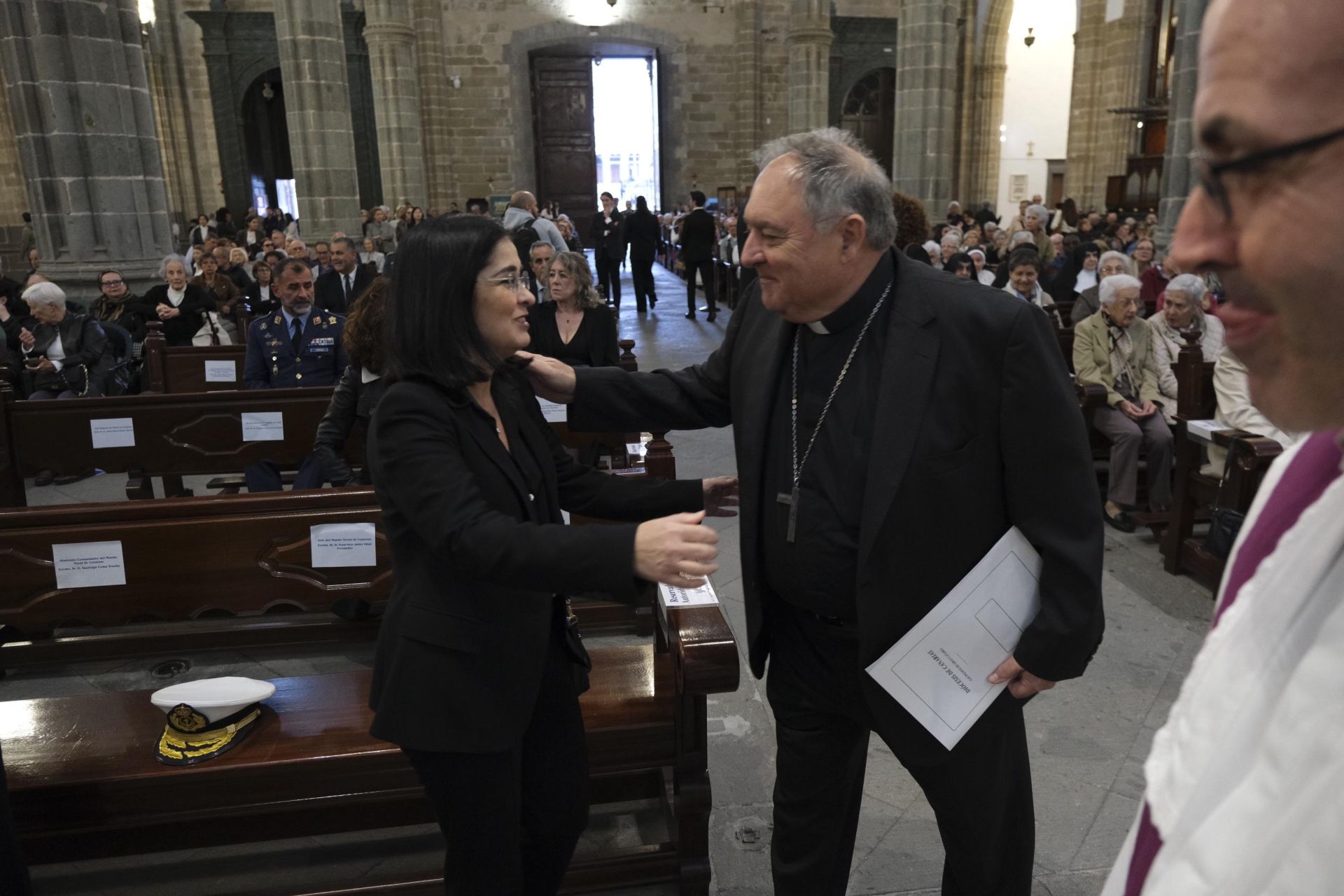 La misa funeral por el papa Francisco en Las Palmas de Gran Canaria, en imágenes