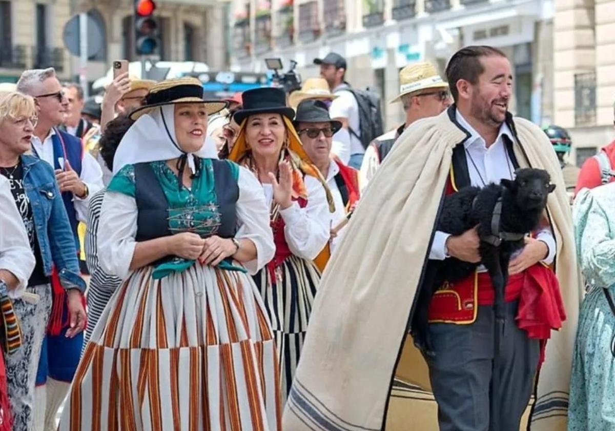 Romería canaria en Madrid: las papas arrugadas y la música canaria conquistarán la capital