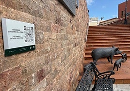 Ingenio instala una docena de placas informativas con QR para conocer el casco