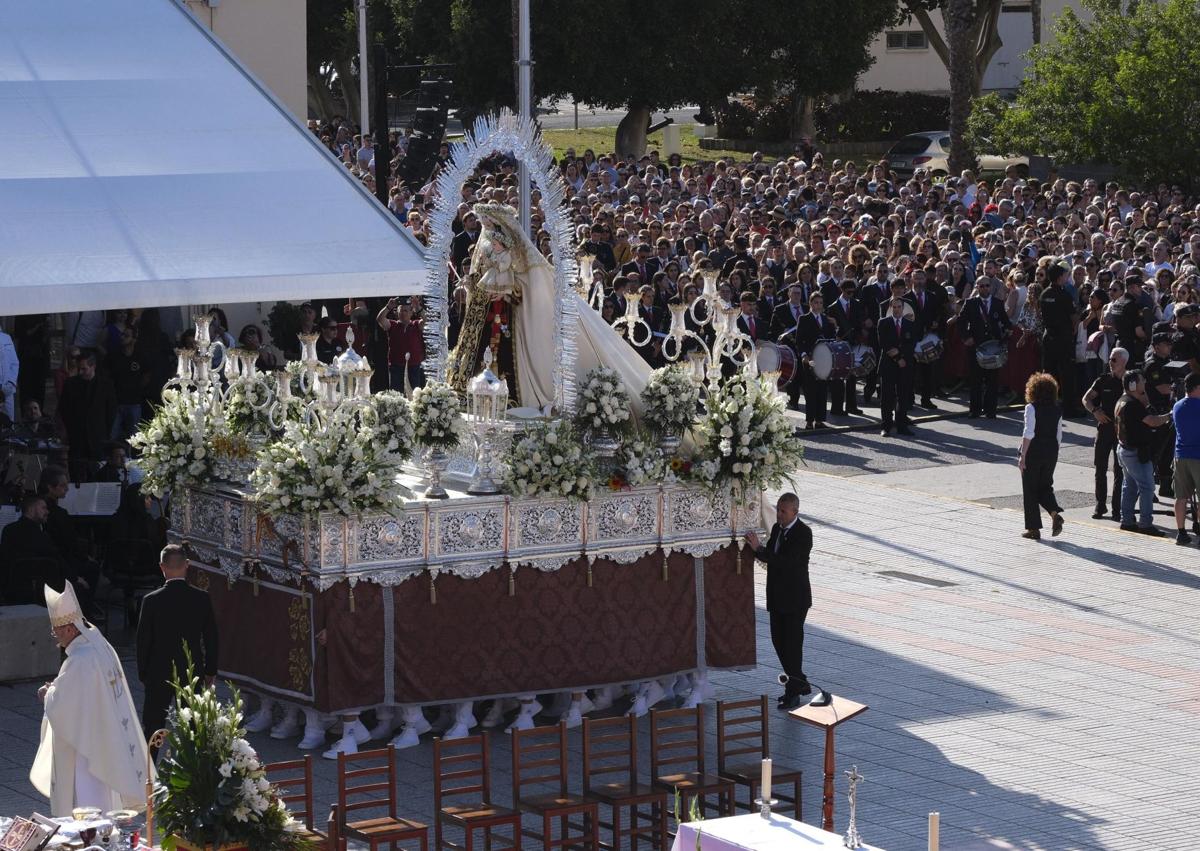 Imagen secundaria 1 - Detalles de la ceremonia.