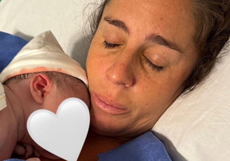 Imágenes del nacimiento de Alma publicadas por Anabel Pantoja con motivo del día de la Madre.