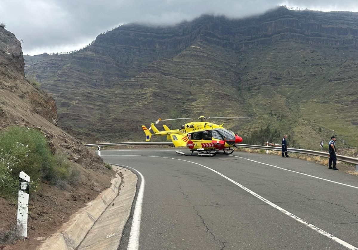 Dos heridos de carácter grave tras una colisión entre un coche y una moto en Mogán