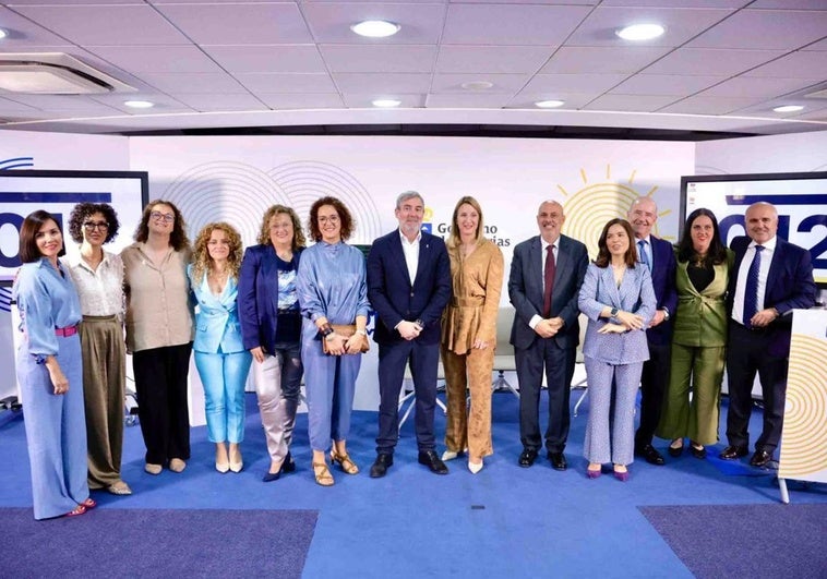 Imagen del acto conmemorativo del 25 aniversario del servicio 012.