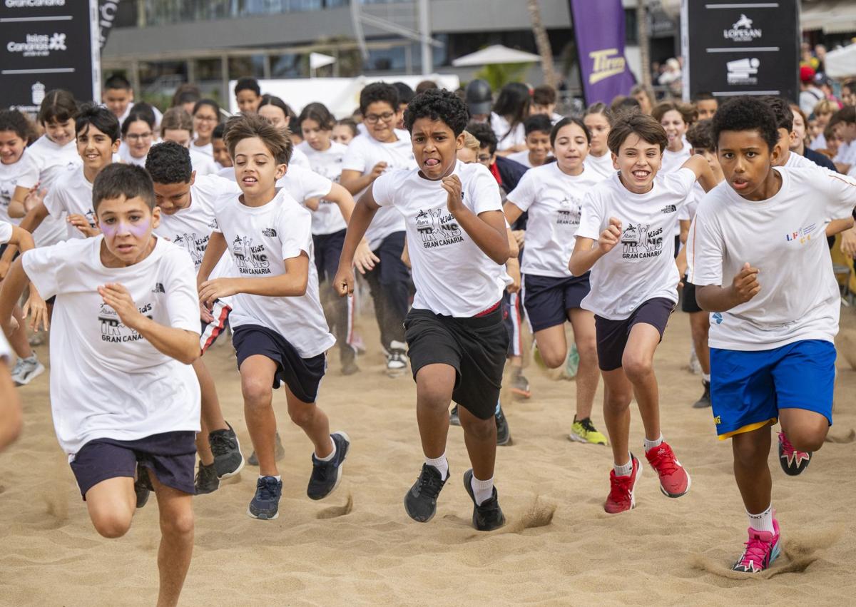 Imagen secundaria 1 - 1.- Judith Wyder en la Half 2025. David Delfour. 2.- Kids Abora by Lopesan Hotels 2025. David Delfour. 3.- Irene Aschieris en el KV El Gigante 2025. Miguel Travieso.