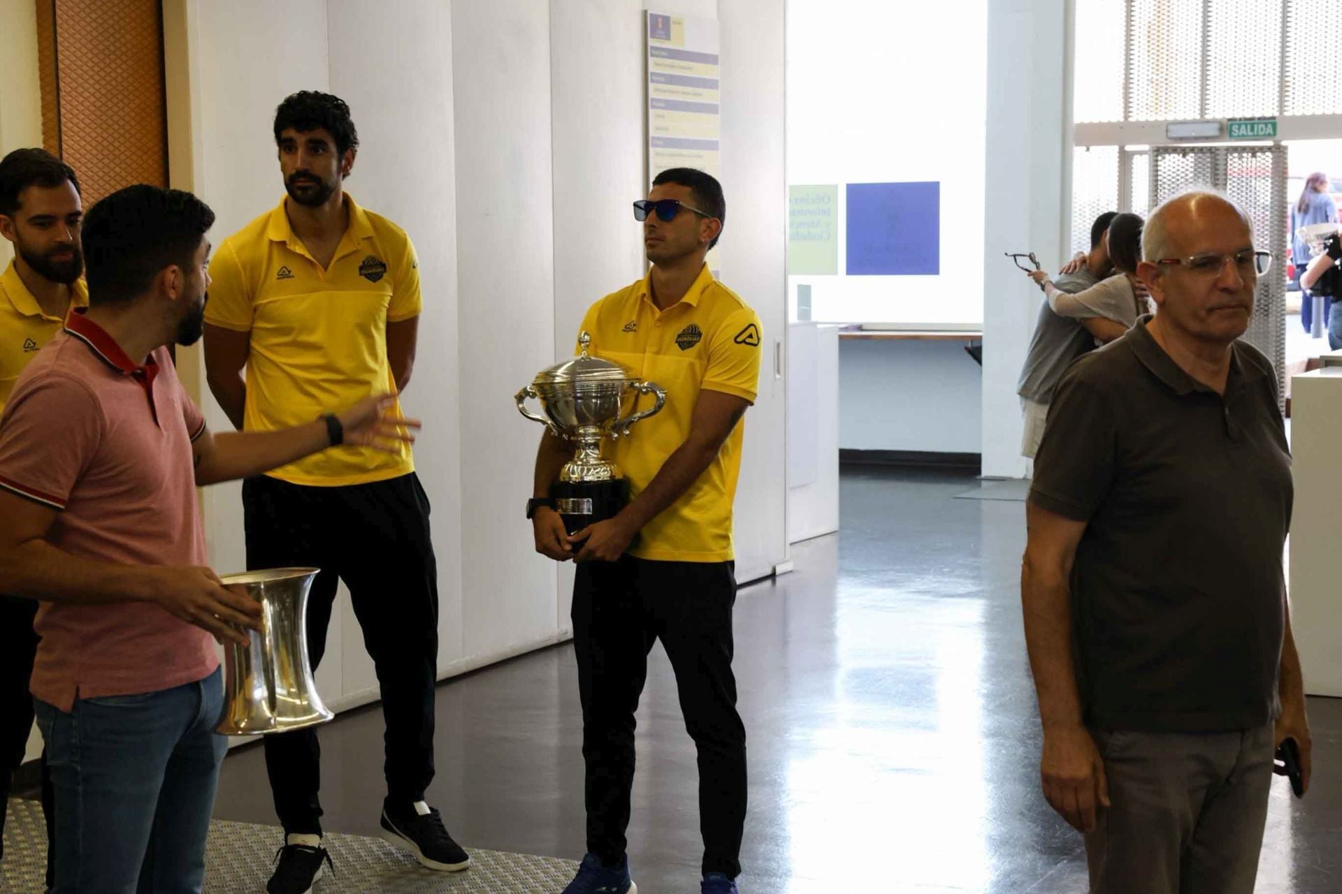 La recepción del guaguas en el Cabildo de Gran Canaria, en imágenes