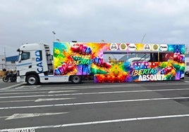 Carroza Libertad, que desfilará en el Pride con djs que triunfaron en las discotecas más populares de los 90 en la capital y en el sur de la isla.