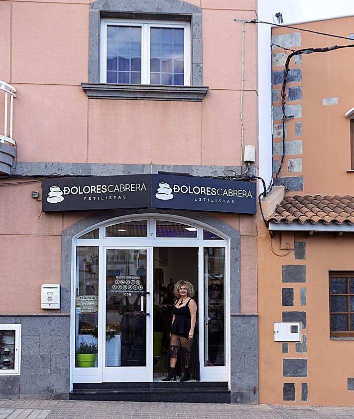 Imagen secundaria 2 - Llega a Gran Canaria el primer Salón de Estilismo que combina el Spa Capilar con los cuidados orgánicos del cabello