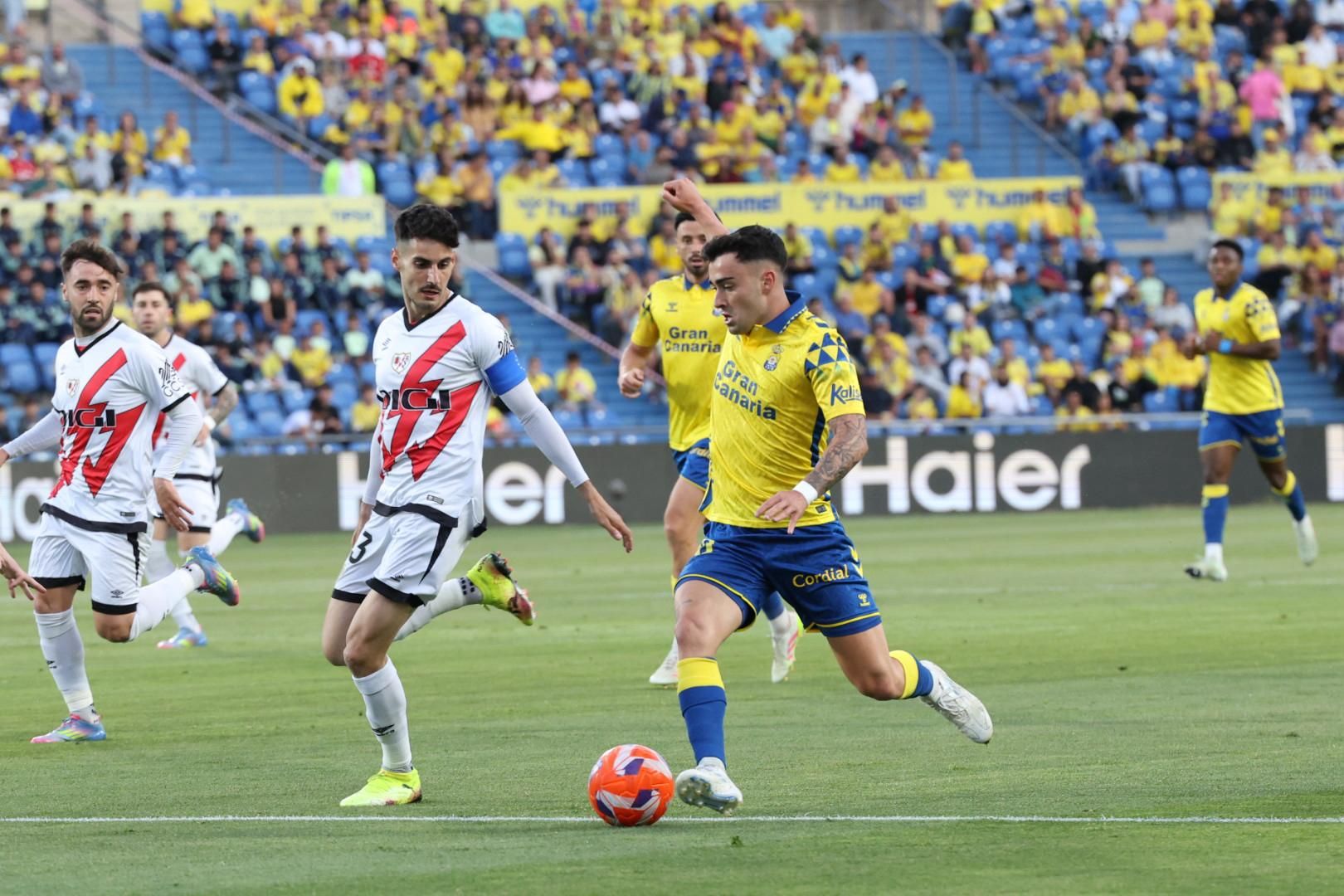 La batalla frente al Rayo, en imágenes