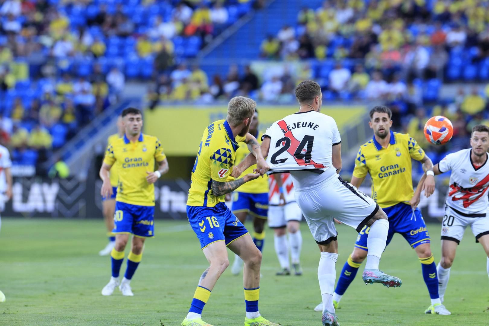 La batalla frente al Rayo, en imágenes