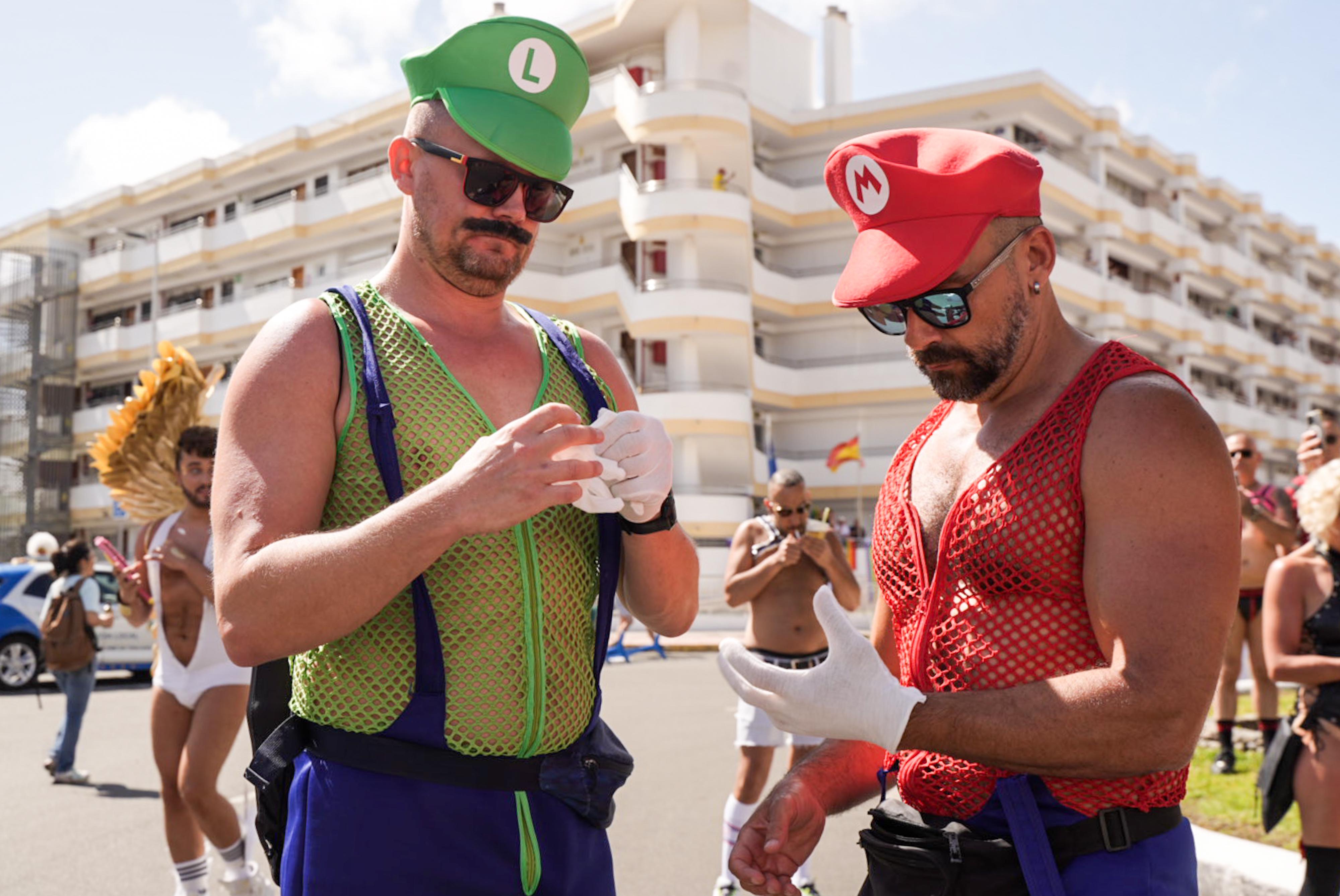 Maspalomas vibra con la energía del Gay Pride