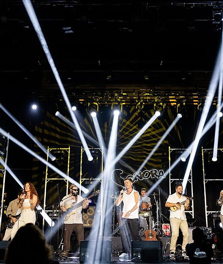 Imagen secundaria 2 - Imágenes de la ceremonia el pasado fin de semana en el Auditorio Alfredo Kraus
