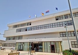 Imagen de las oficinas municipales del Ayuntamiento de Telde.