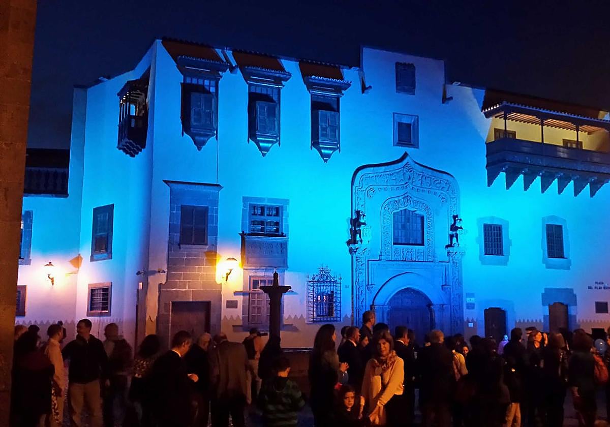 Foto de archivo de la celebración nocturna del día de los museos en la Casa de Colón.