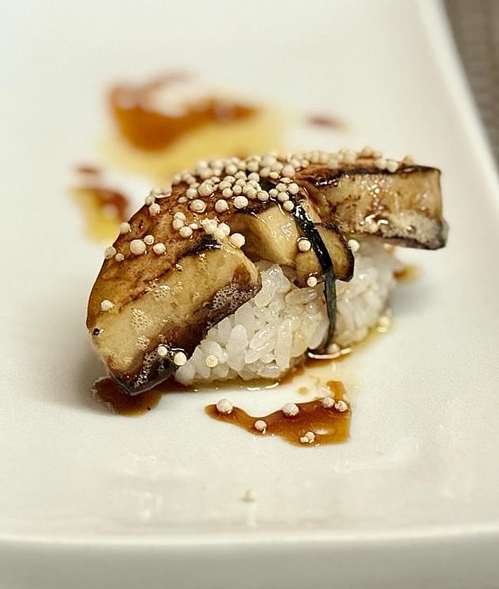 Imagen secundaria 2 - Niguiri de gambón, niguiri de anguila y niguiri de foie