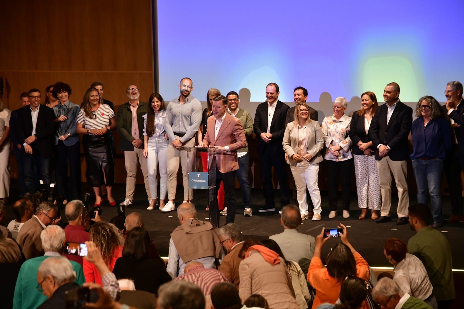 Así fue la presentación del nuevo partido político