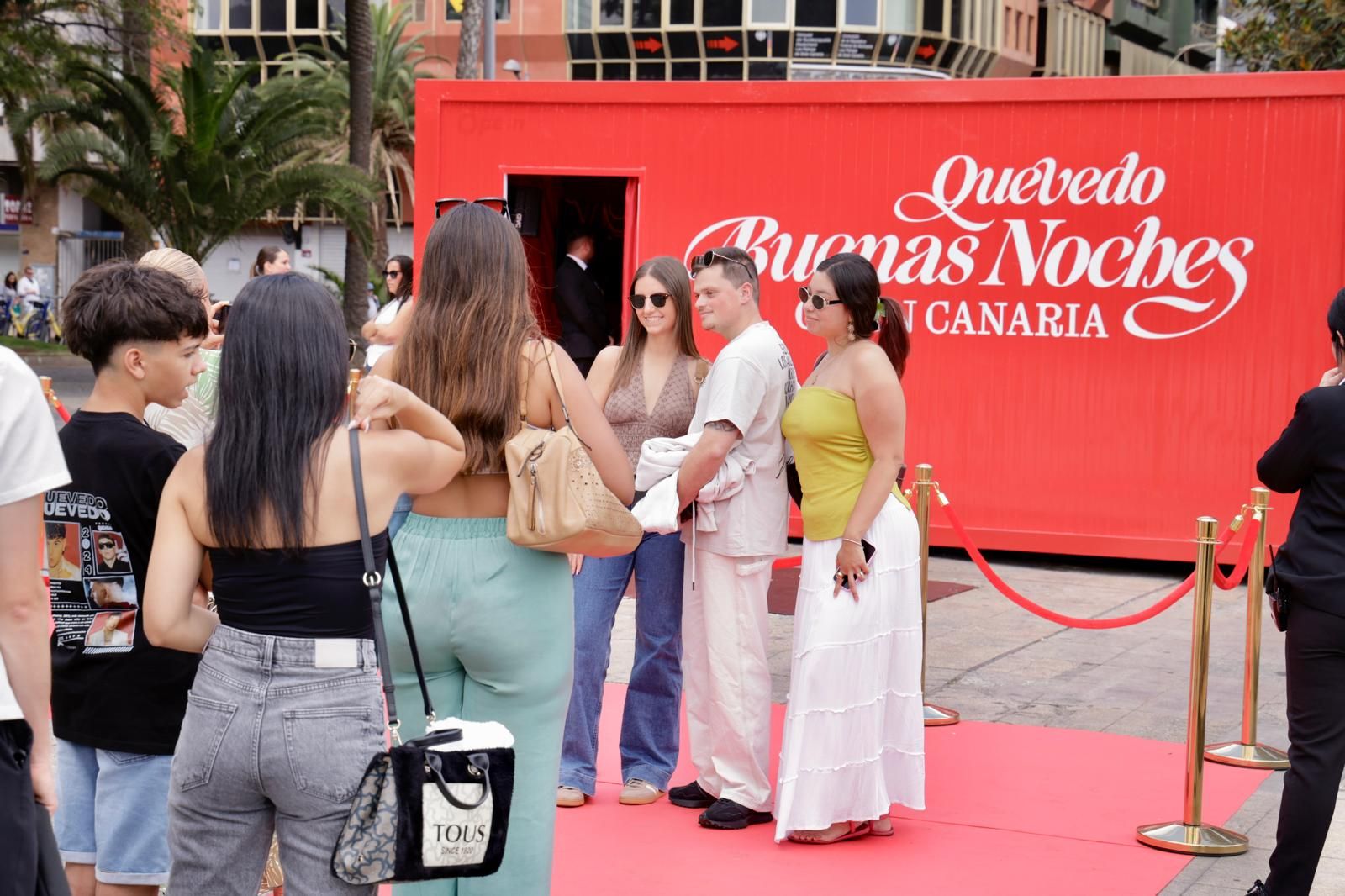 Los fans de Quevedo abarrotan el Paque Santa Catalina