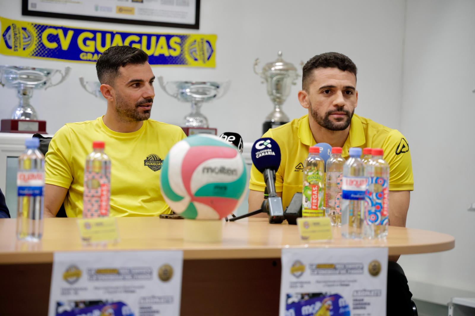 Imagen secundaria 1 - El Guaguas va a por los 2.000 socios