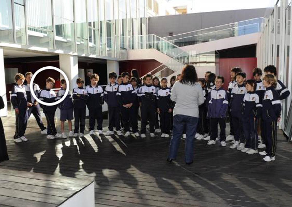 Imagen secundaria 1 - Otras imágenes de la visita que Quevedo realizó junto con sus compañeros del Claret.