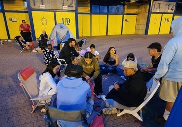 Acampada en el estadio de Gran Canaria por Quevedo