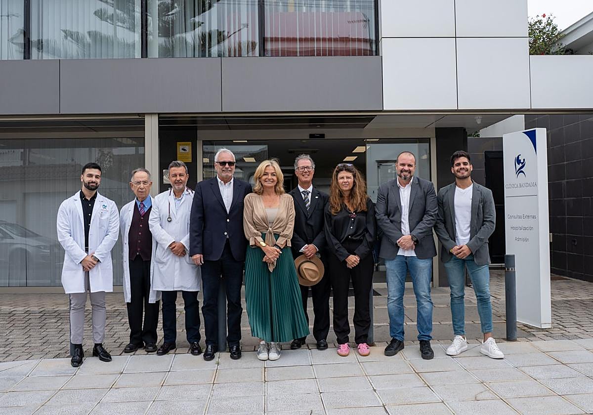 La consejera de Sanidad del Gobierno de Canarias visita la Clínica Bandama