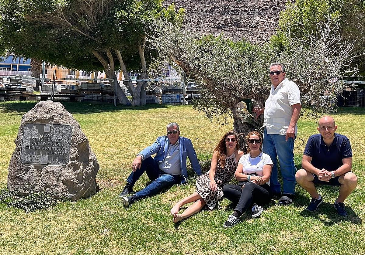 El atletismo canario recuerda a Pepe Espino en el primer aniversario de su fallecimiento