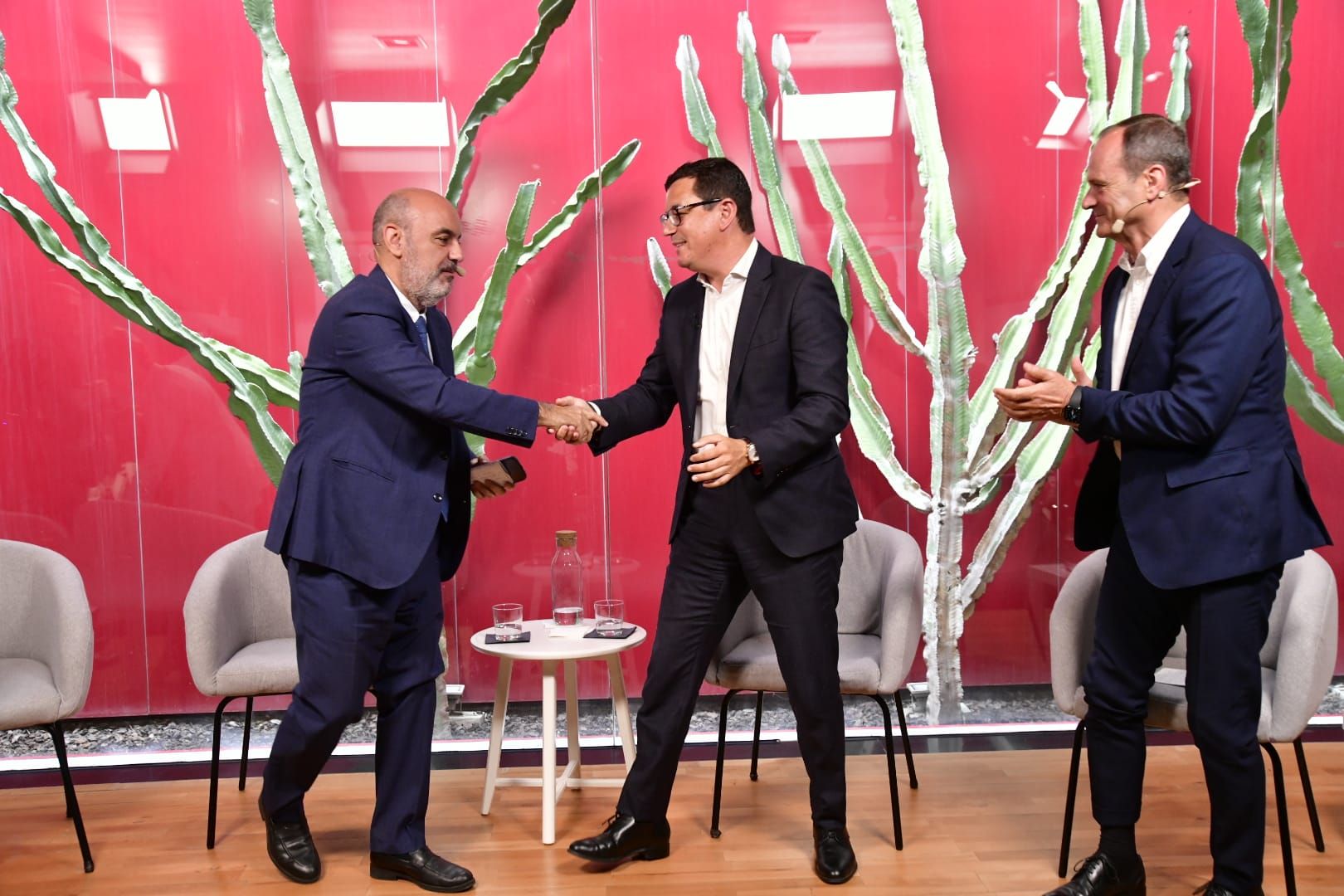 Imágenes del foro CANARIAS7 &#039;Conversaciones con el consejero Pablo Rodríguez&#039;