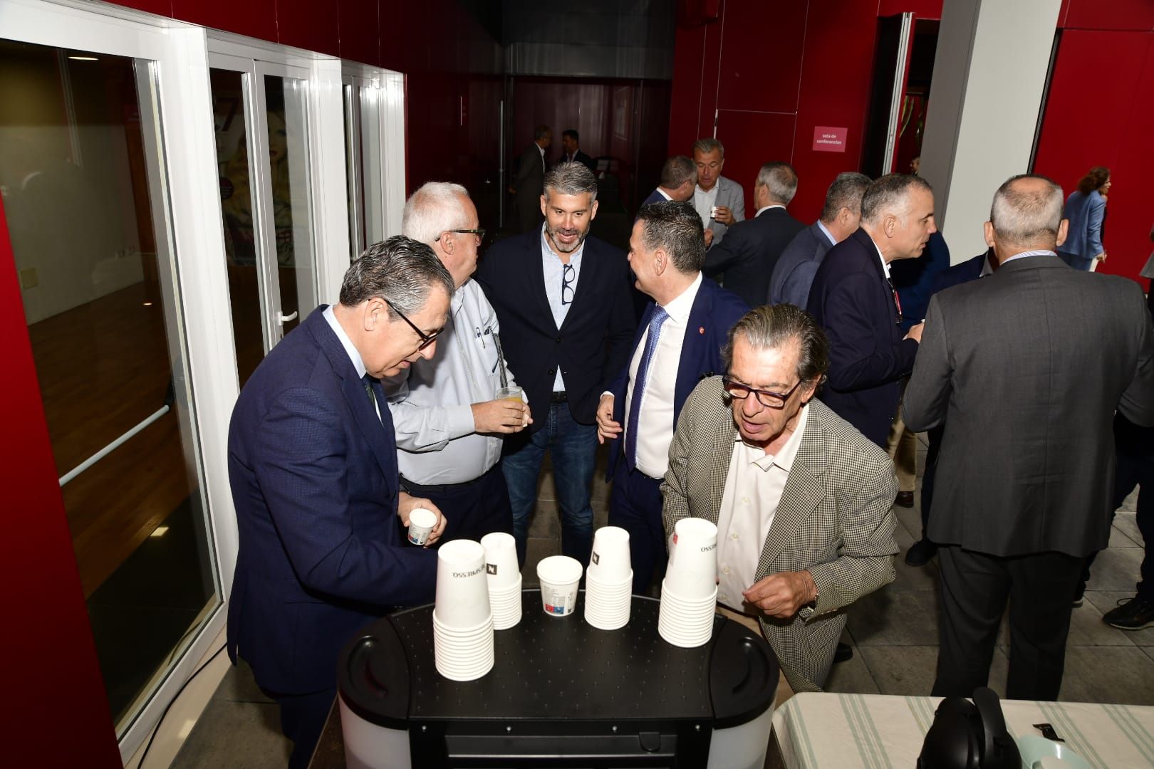 Imágenes del foro CANARIAS7 &#039;Conversaciones con el consejero Pablo Rodríguez&#039;