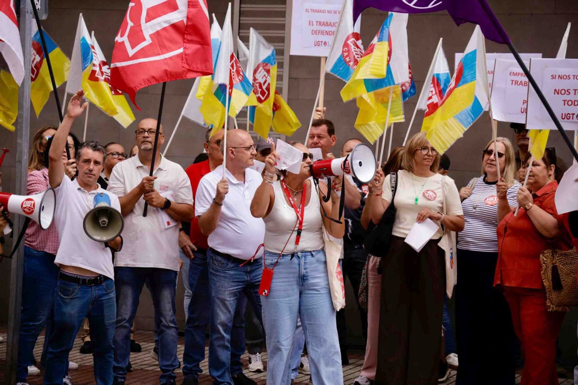 El paro parcial del comercio en Mesa y López por sueldos dignos, en imágenes