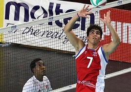 El jugador puertorriqueño, con la selección absoluta de su país.