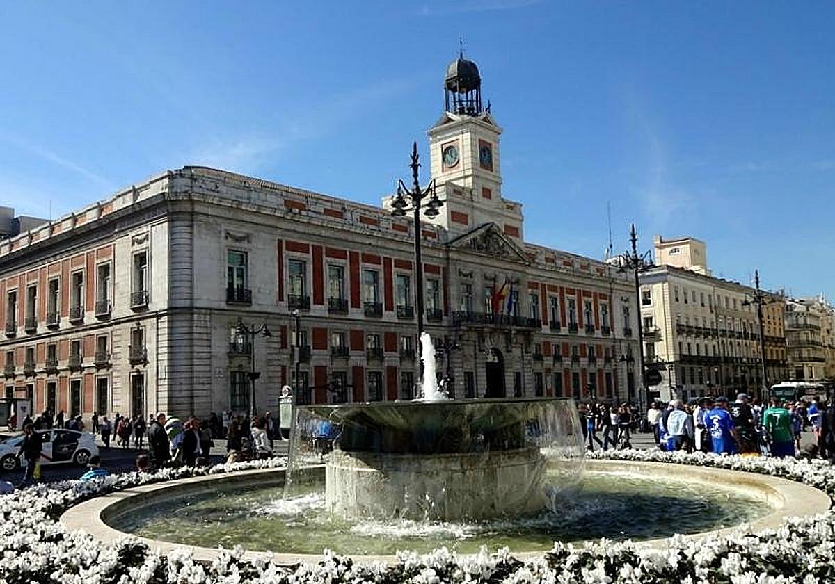 Imagen del reloj de la Puerta del Sol.