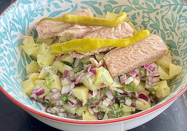 Cena de jueves papas aliñadas