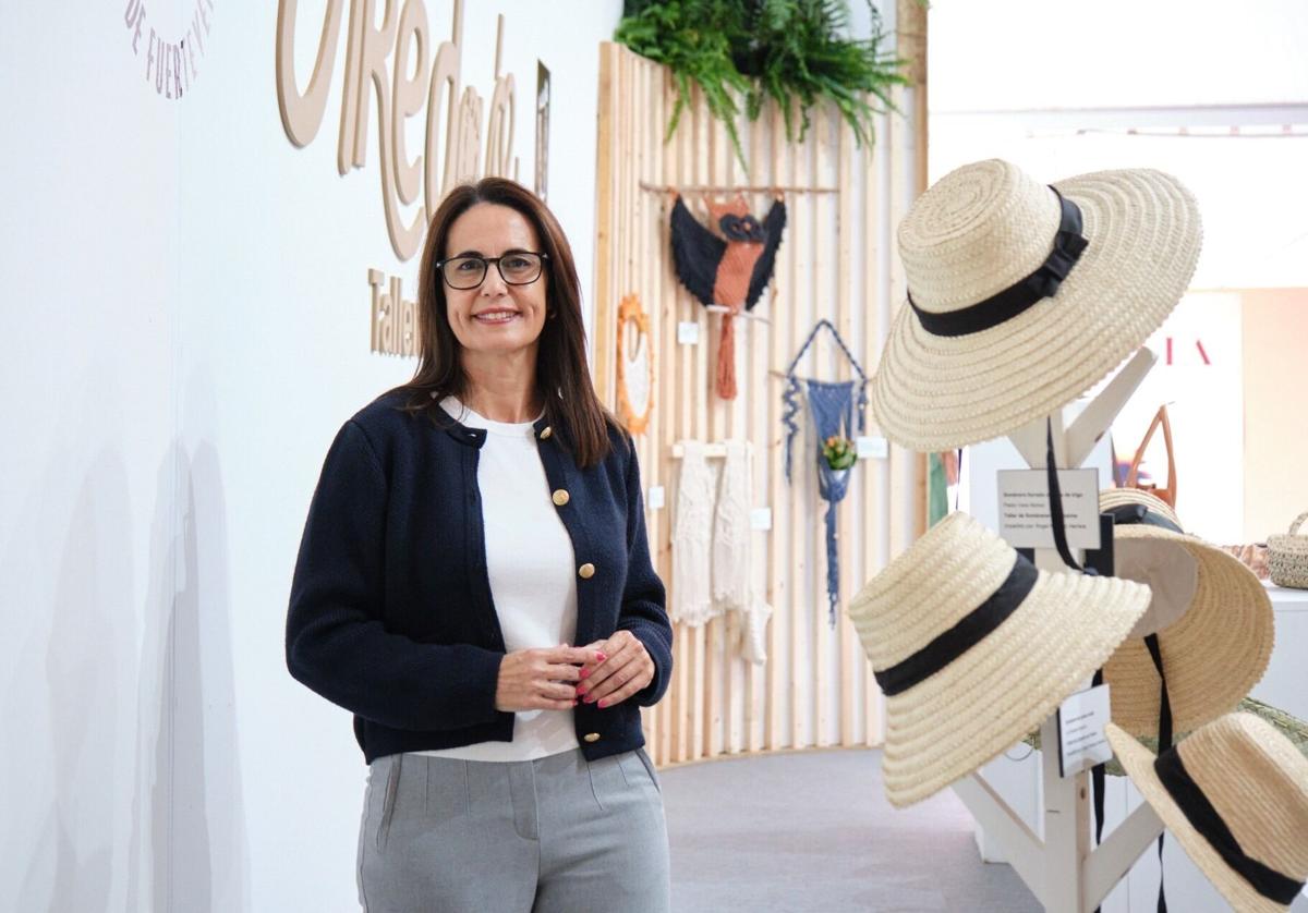 Lolina Negrín, consejera insular de Artesanía.