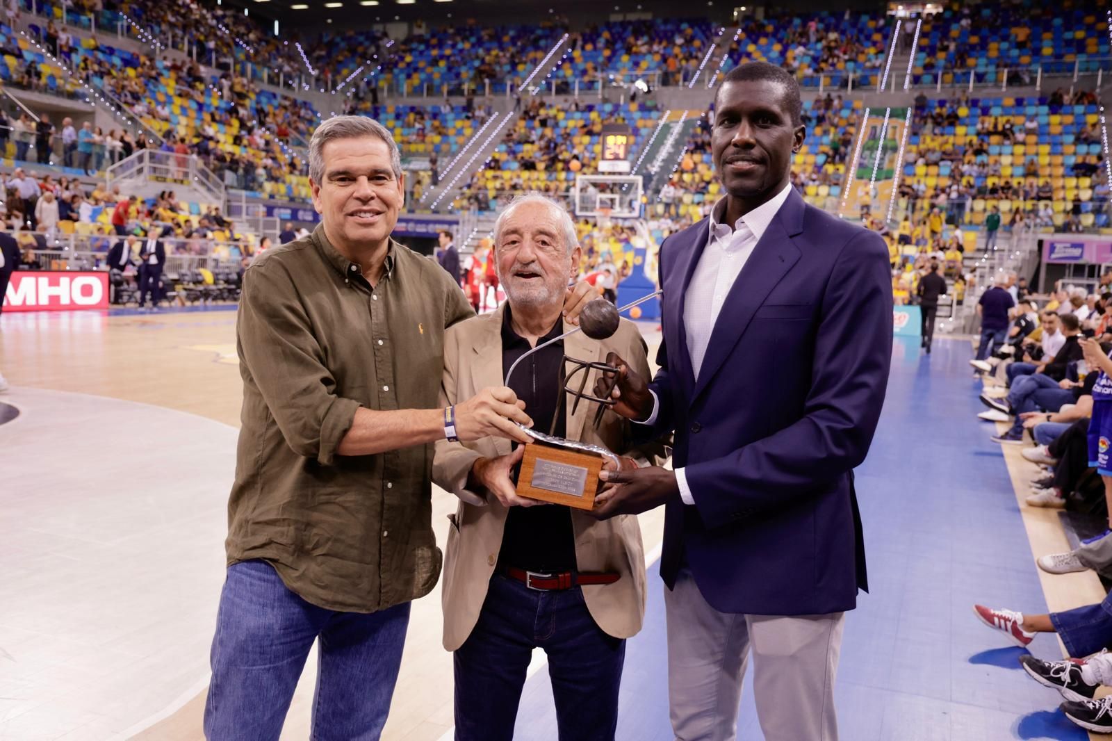 Albicy recibe su segundo Premio CANARIAS7-Pepe Moriana