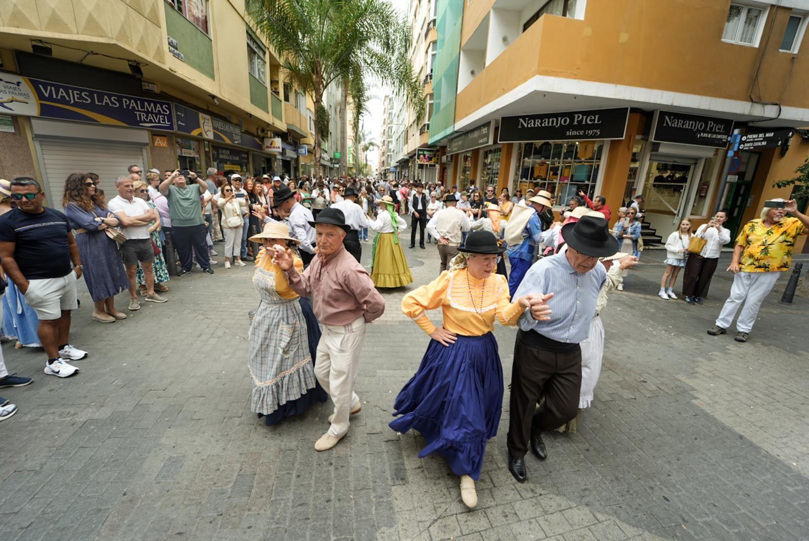 El Paseo Romero llena de tradición el itsmo