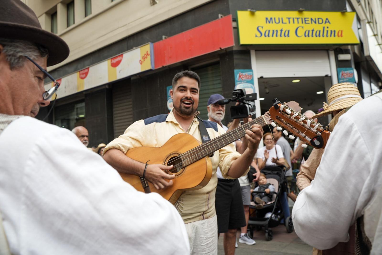 El Paseo Romero llena de tradición el itsmo