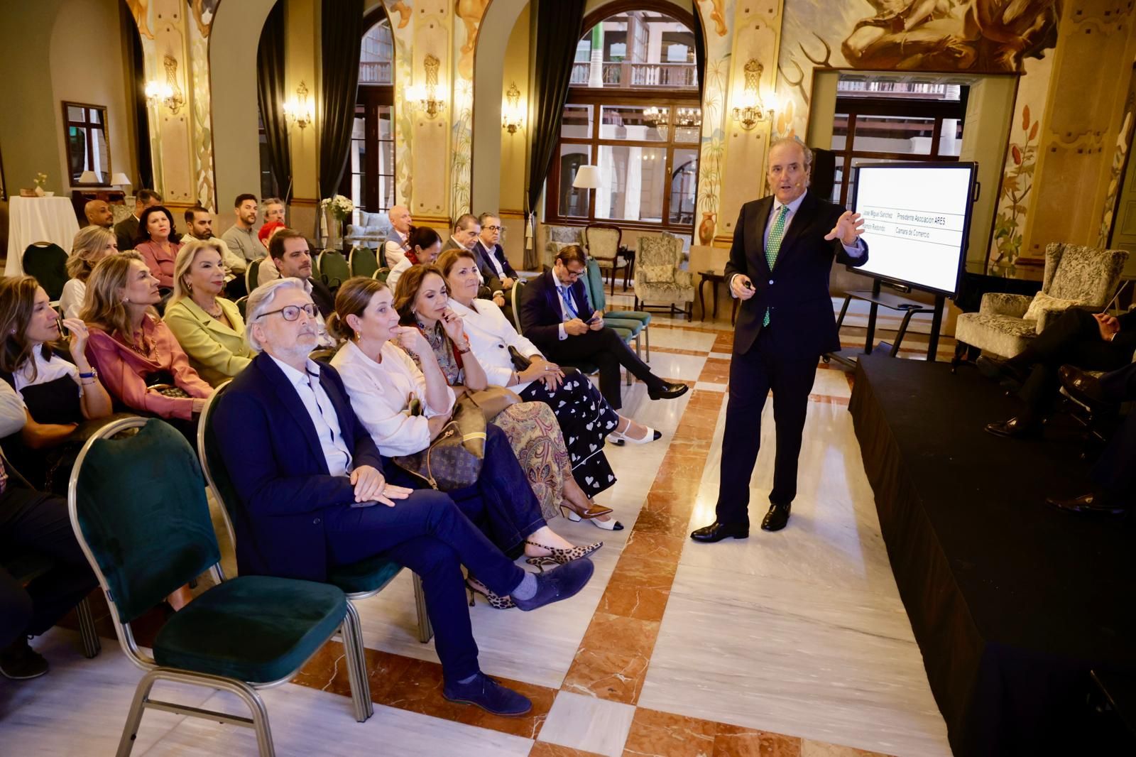 La academia de Gastronomía presenta auditoría de KPMG