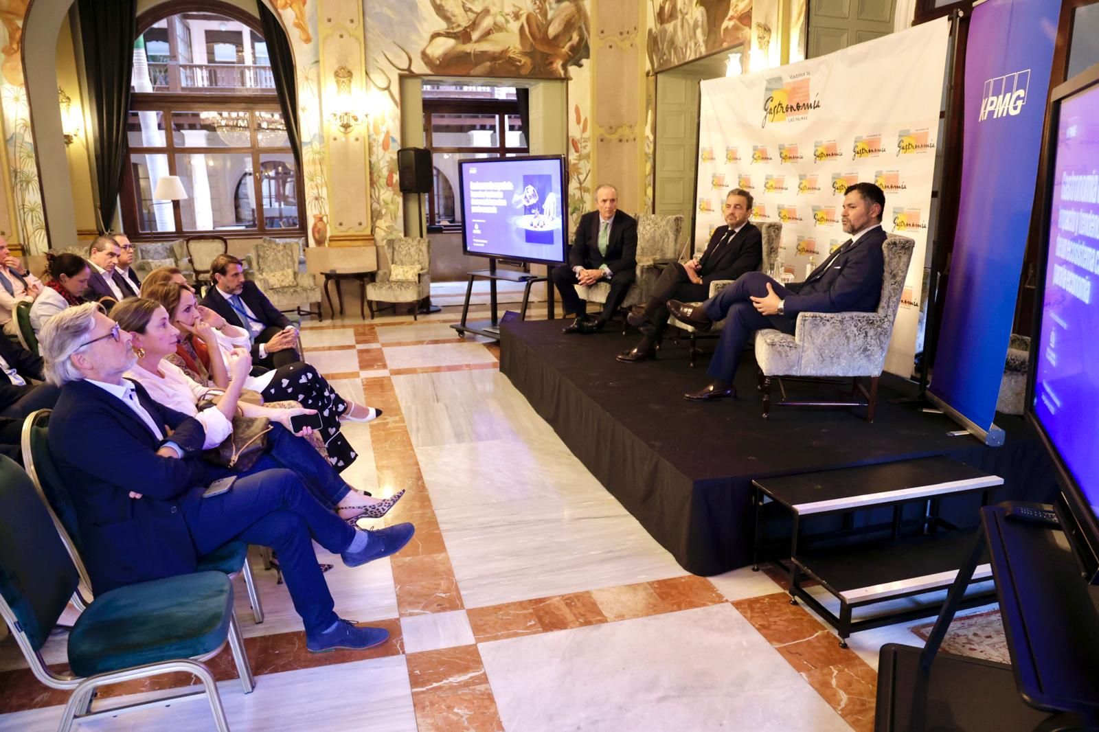 La academia de Gastronomía presenta auditoría de KPMG