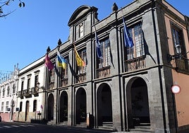 Imagen de archivo del exterior del Ayuntamiento de La Laguna.