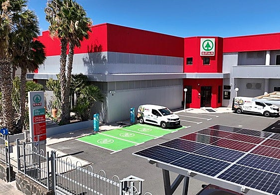 SPAR Gran Canaria mantiene su apuesta por las energías renovables y la movilidad eléctrica.