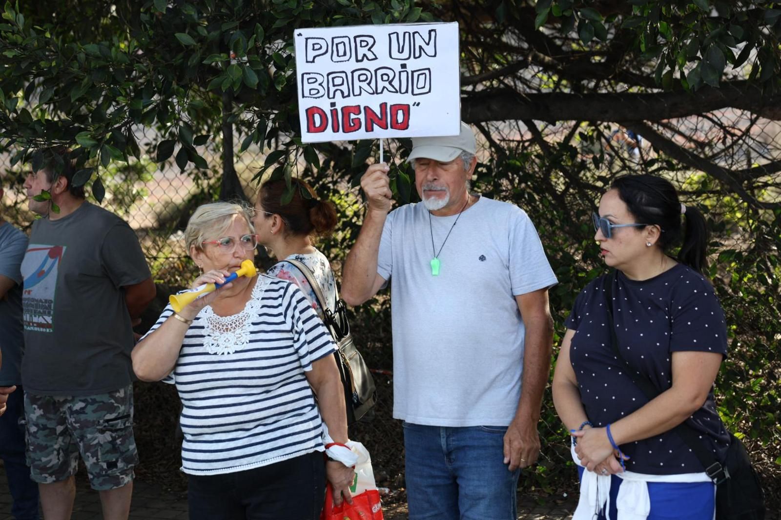 Ciudad Alta protesta por «el abandono» que sufre «desde hace 35 años»