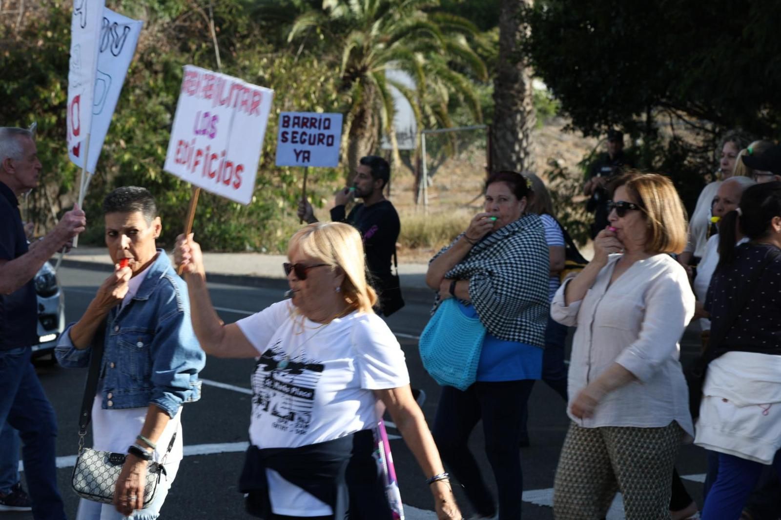 Ciudad Alta protesta por «el abandono» que sufre «desde hace 35 años»