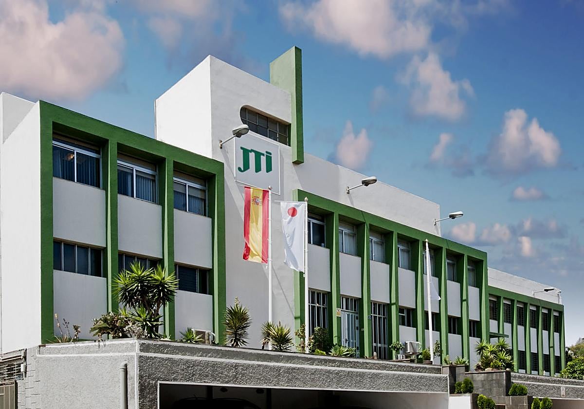 Imagen de la fábrica de JTI en Tenerife. Es la segunda vez que trae producción de Polonia a Canarias.