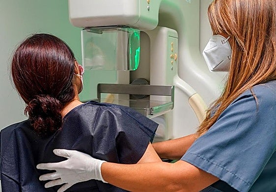 En total, en Antigua atienden cuatro unidades de atención familiar.