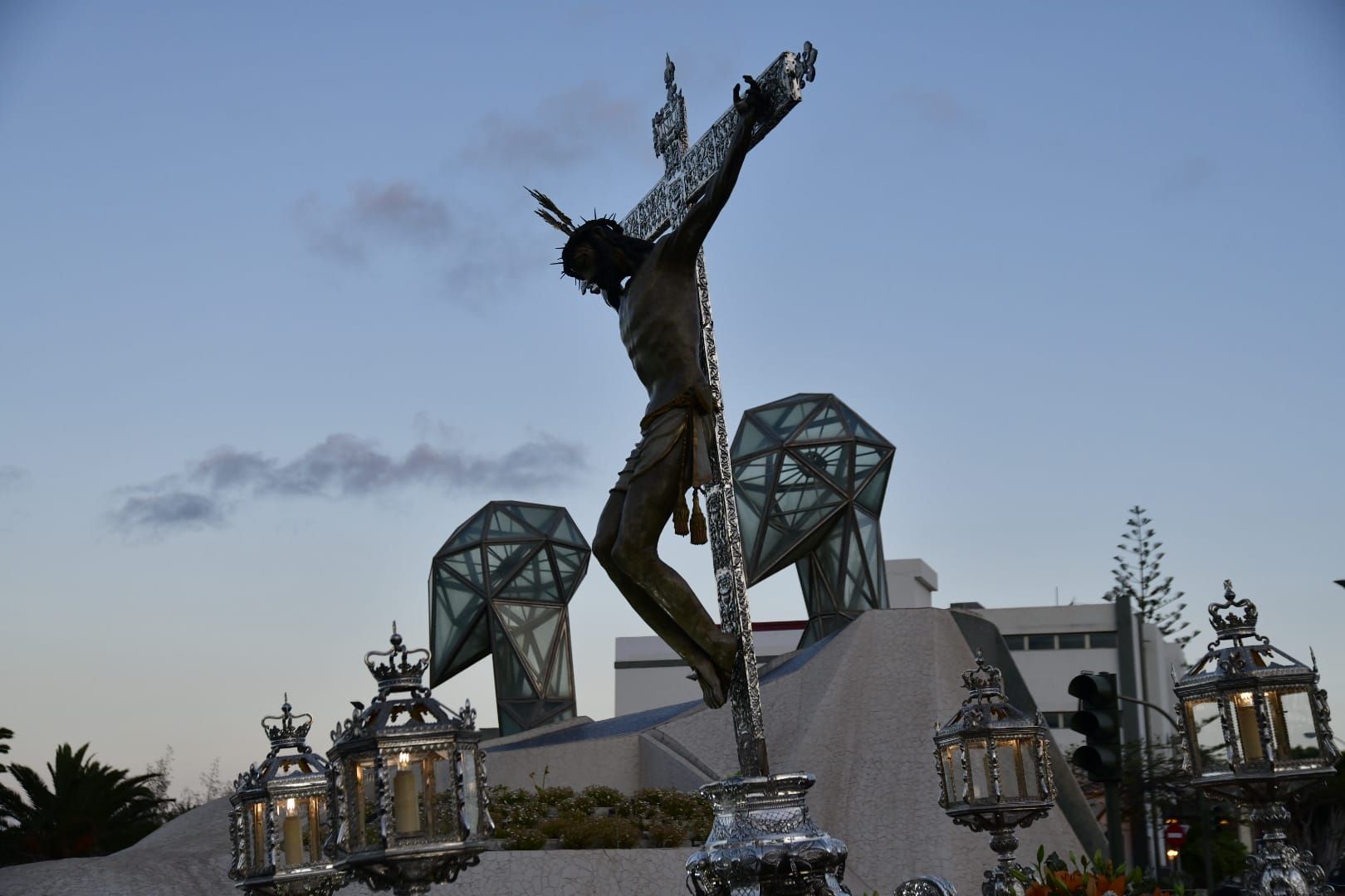 Via Lucia de la Virgen del Pino y el Santo Cristo de Telde