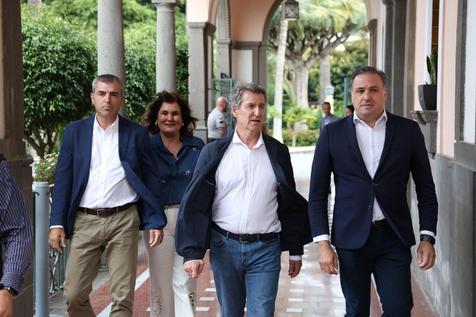 Feijóo atrae masas en el acto del Partido Popular en Las Palmas de Gran Canaria