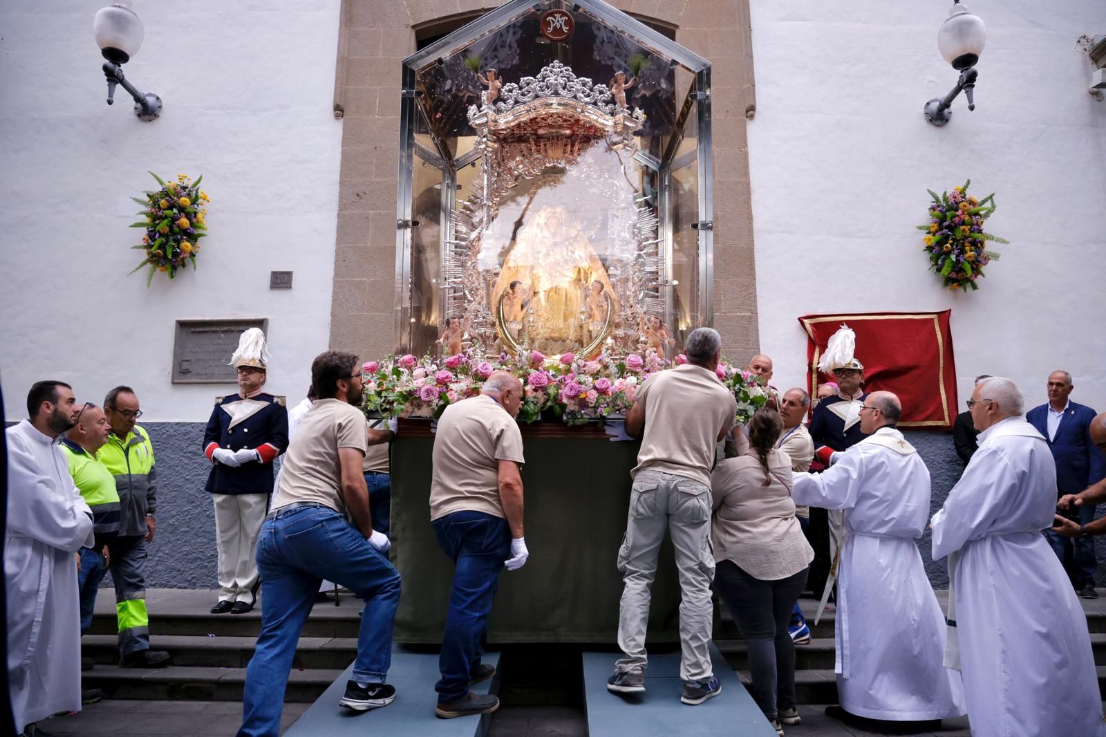 Telde recibe a la Virgen del Pino