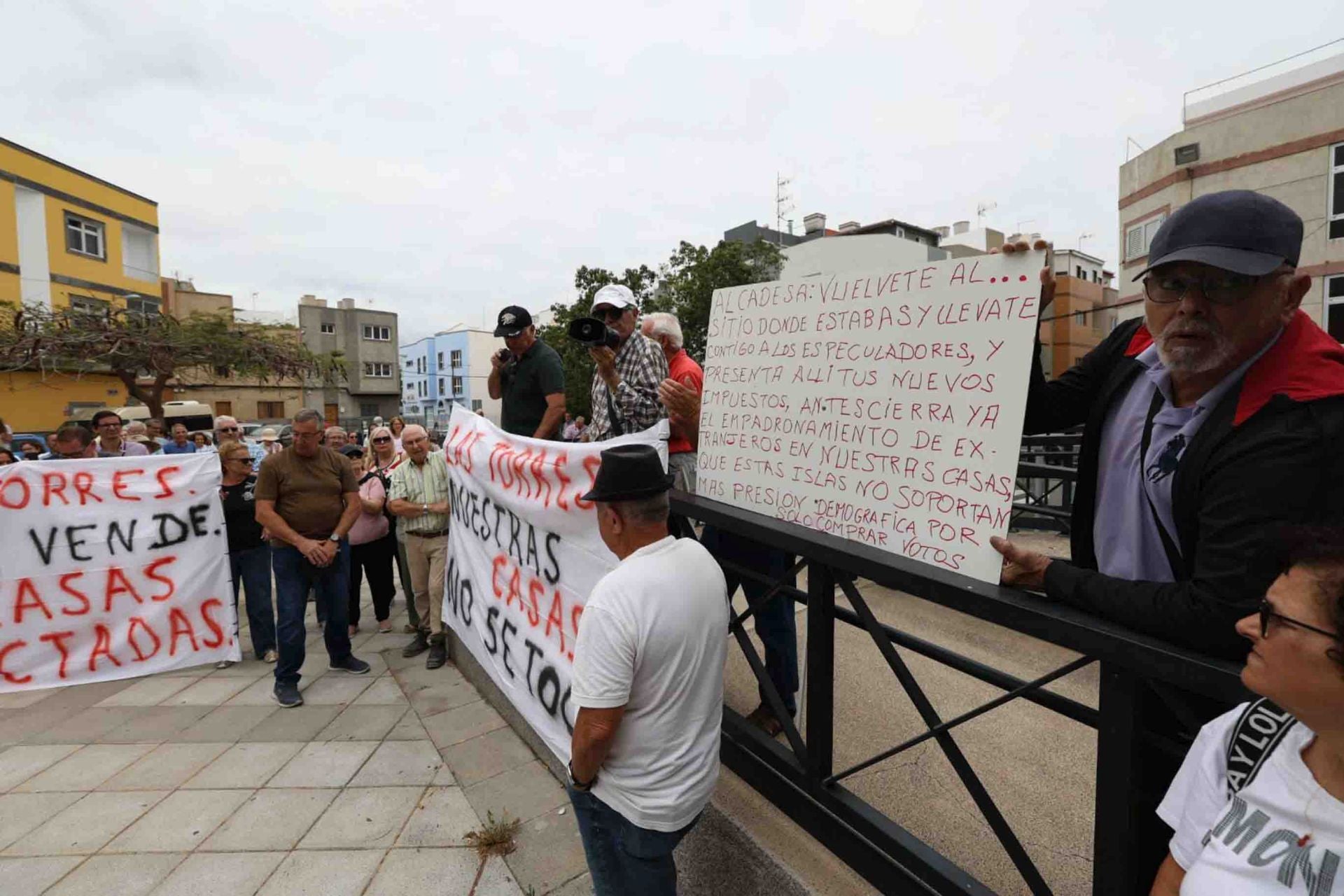 Las protestas de El barrio de Las Torres contra el Plan General, en imágenes