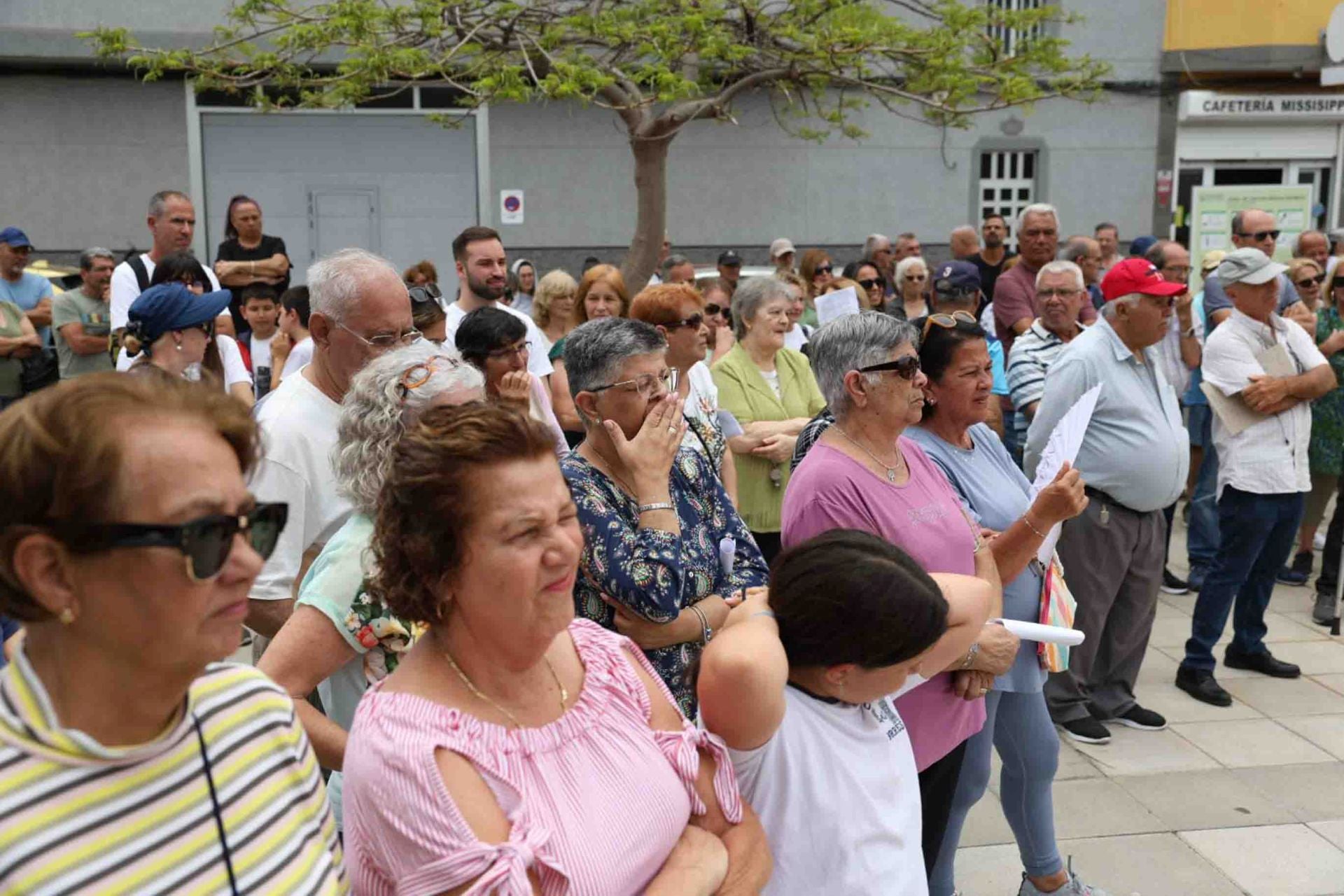 Las protestas de El barrio de Las Torres contra el Plan General, en imágenes