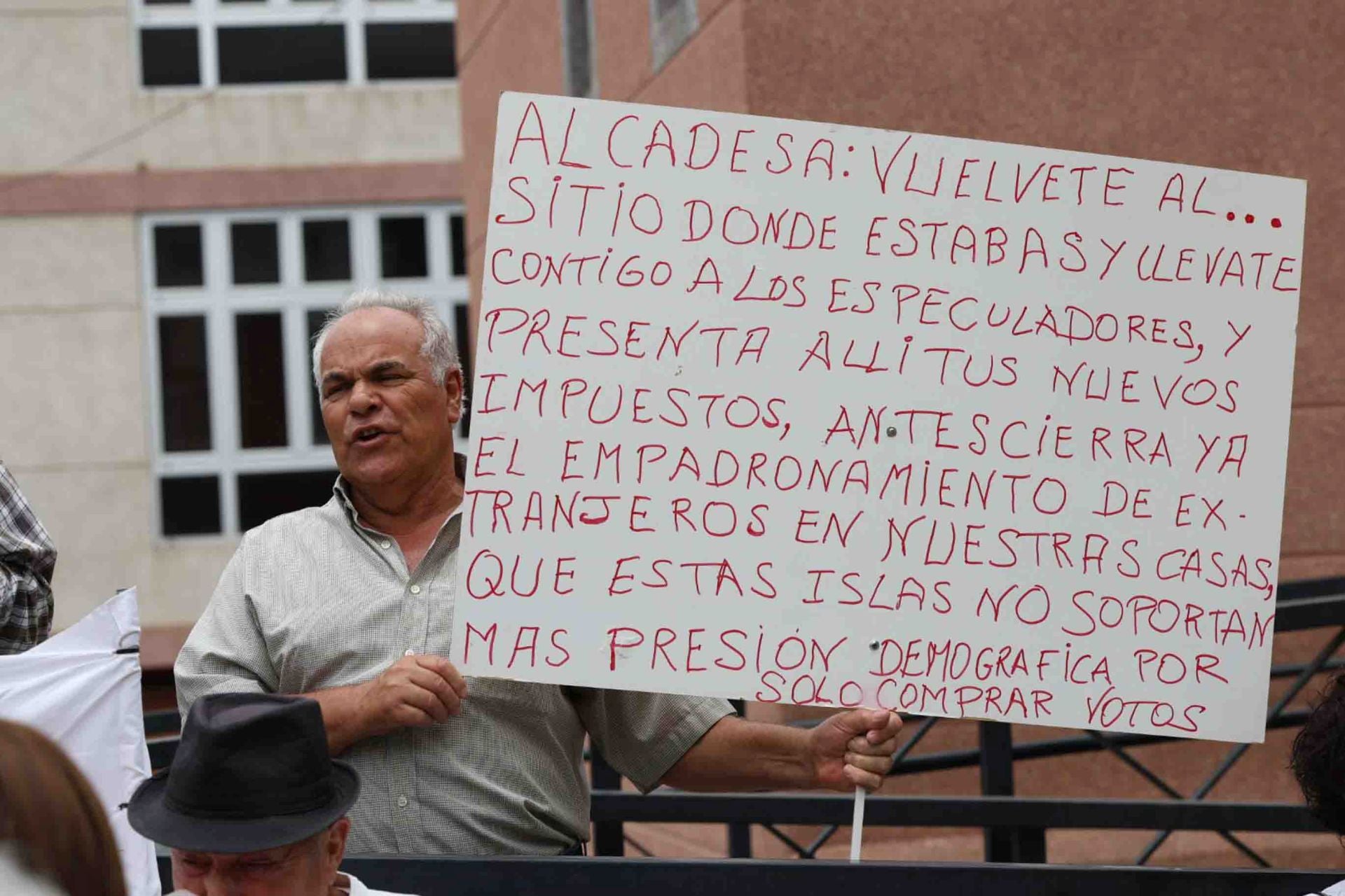 Las protestas de El barrio de Las Torres contra el Plan General, en imágenes